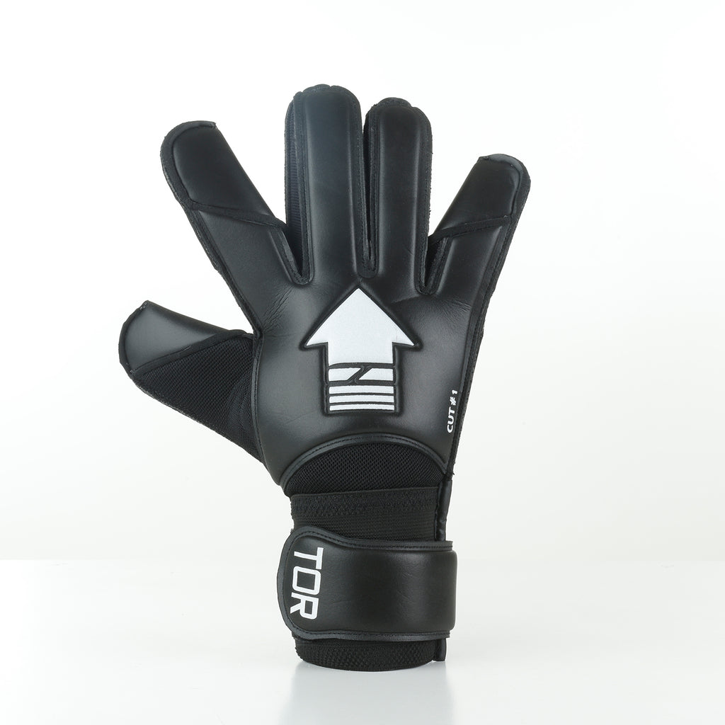 Cut #1 - Hybrid Cut (Flat Palm/Roll Finger) Black/White